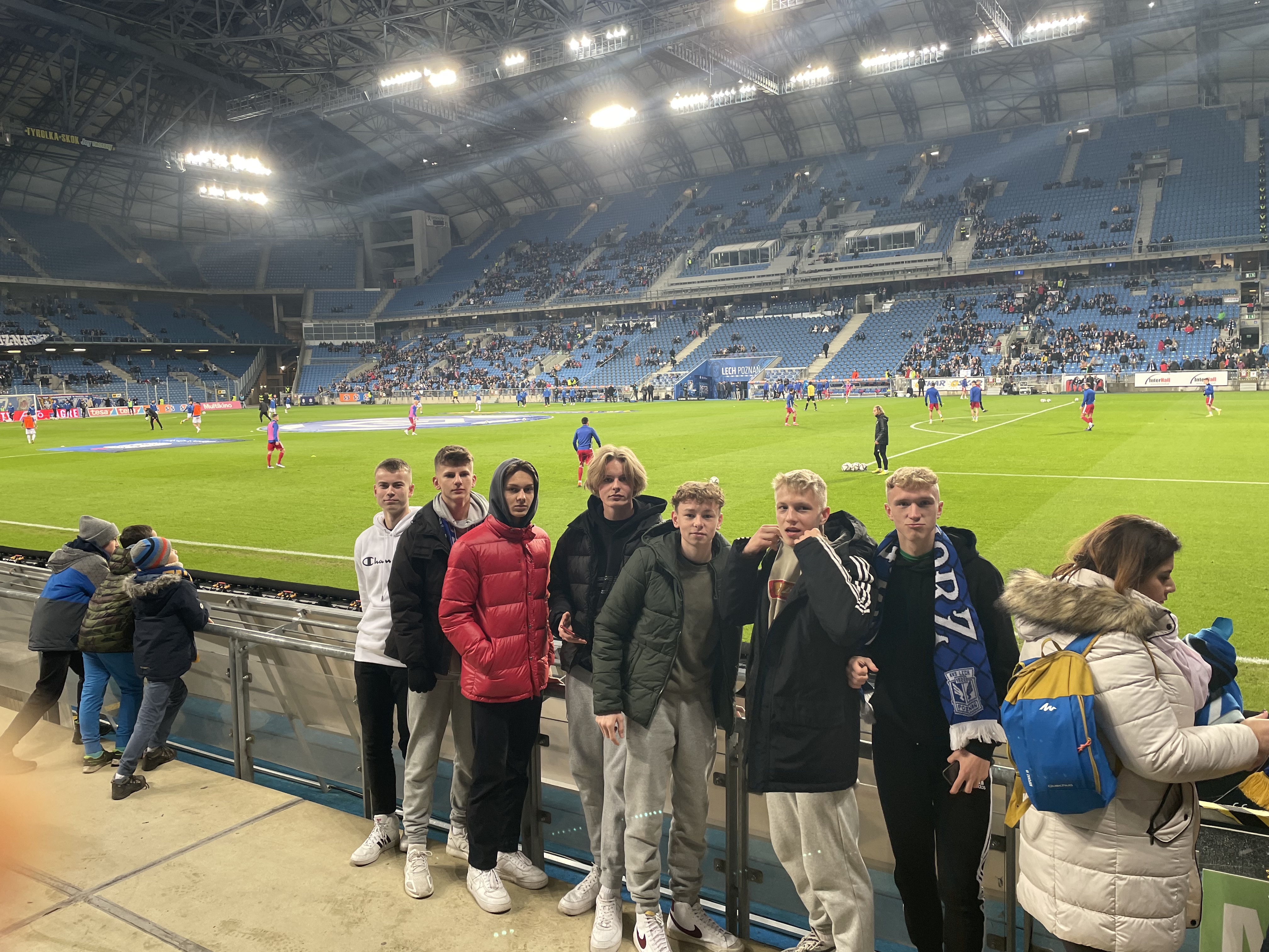 CCECF3D0 6C57 41A7 8F5F 4FA6CC818769