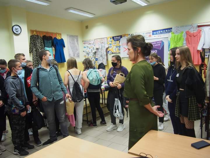 Grupa w sali FB IMG 1633581303796